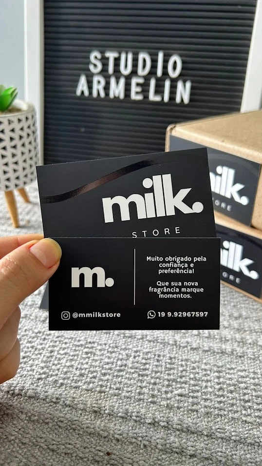 Cartão de Visita Verniz Localizado