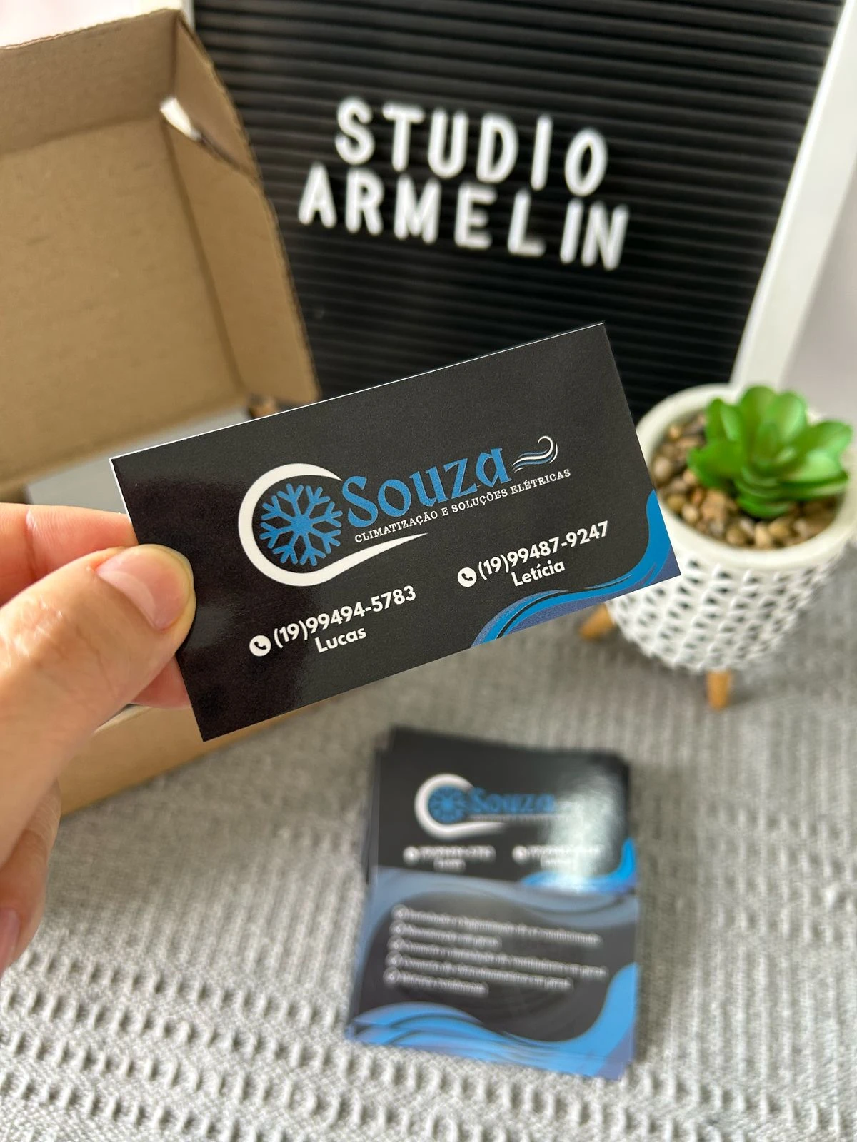 Cartão de Visita Verniz Total