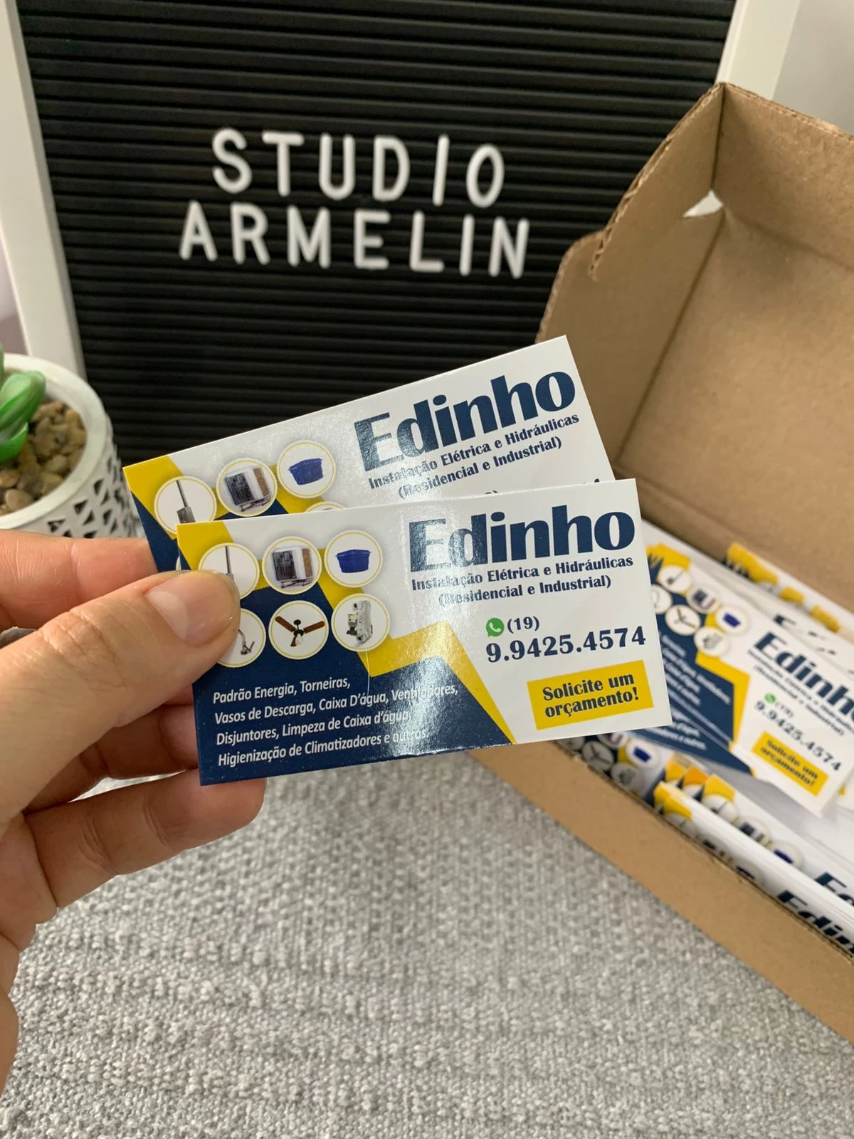 Cartão de Visita Verniz Total